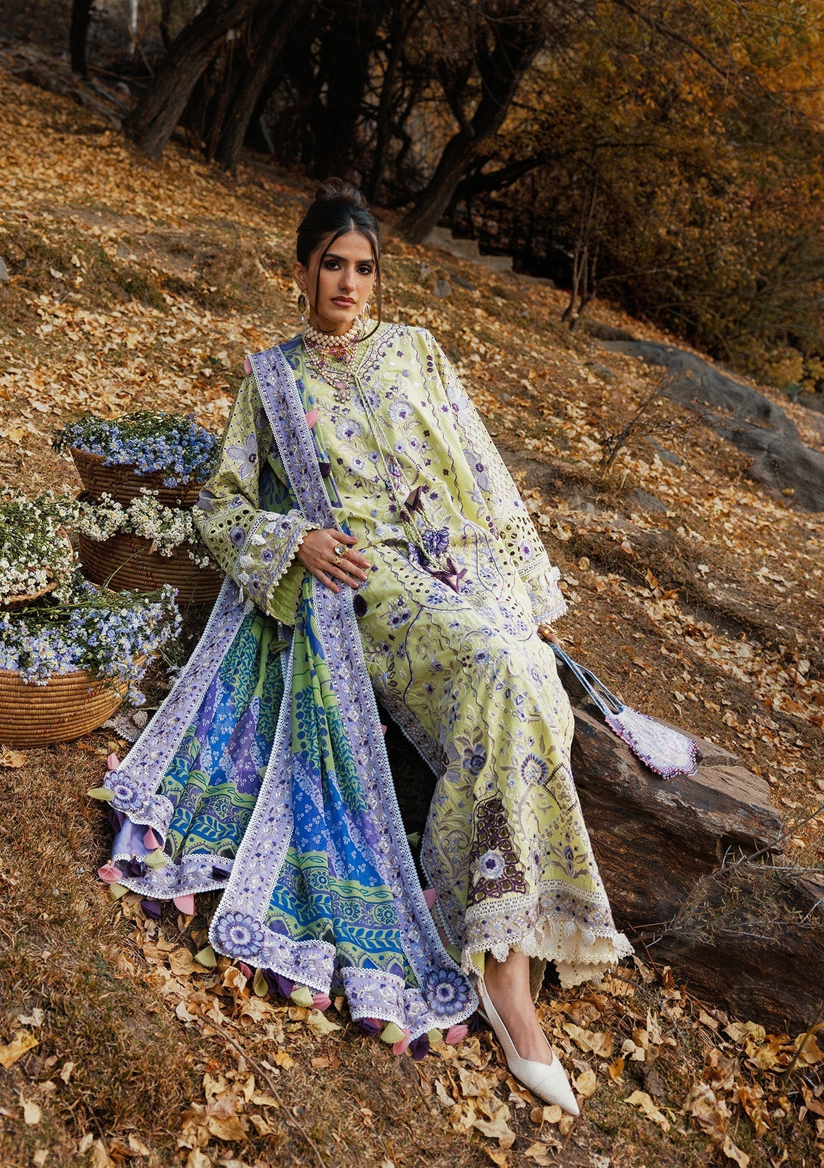 Aik Atelier Look 10 Style — Mairaz Lawn Suit