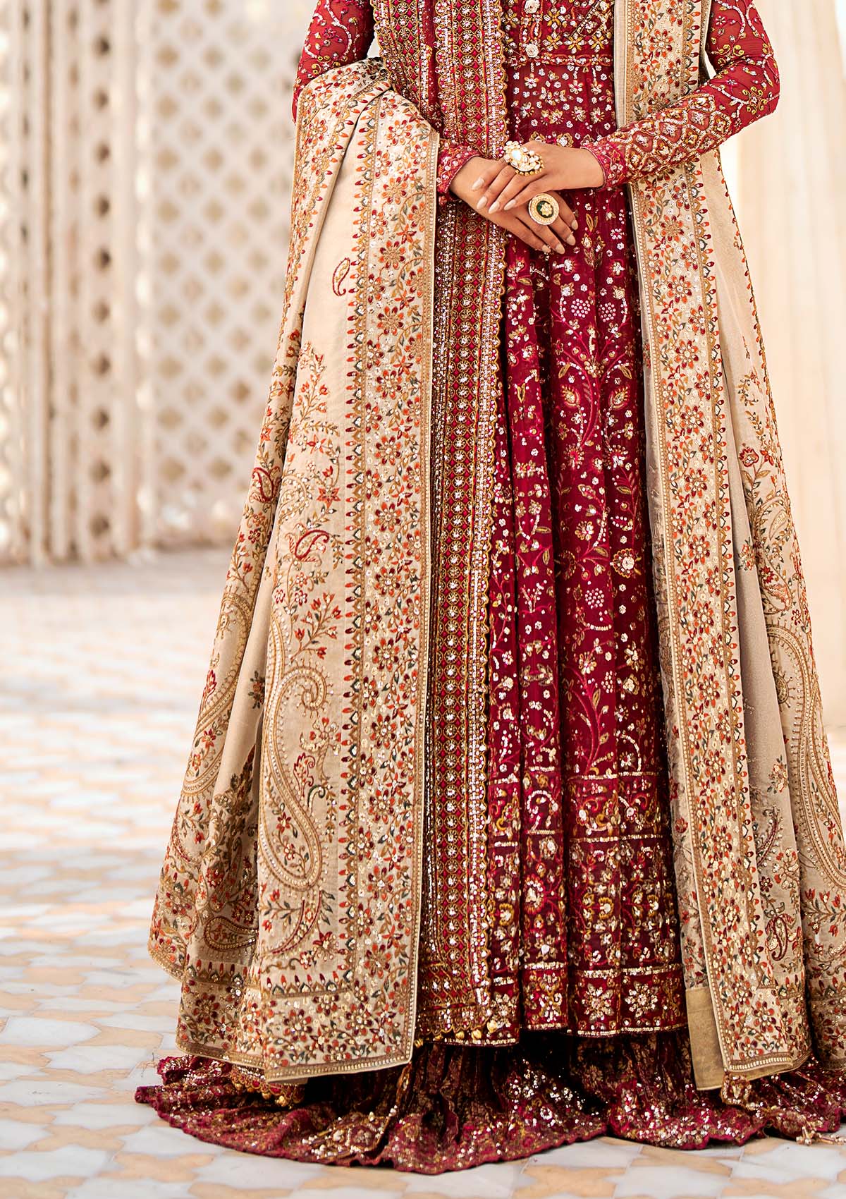 Aik Atelier WDA24 Style — Mairaz Gold Tissue Shawl