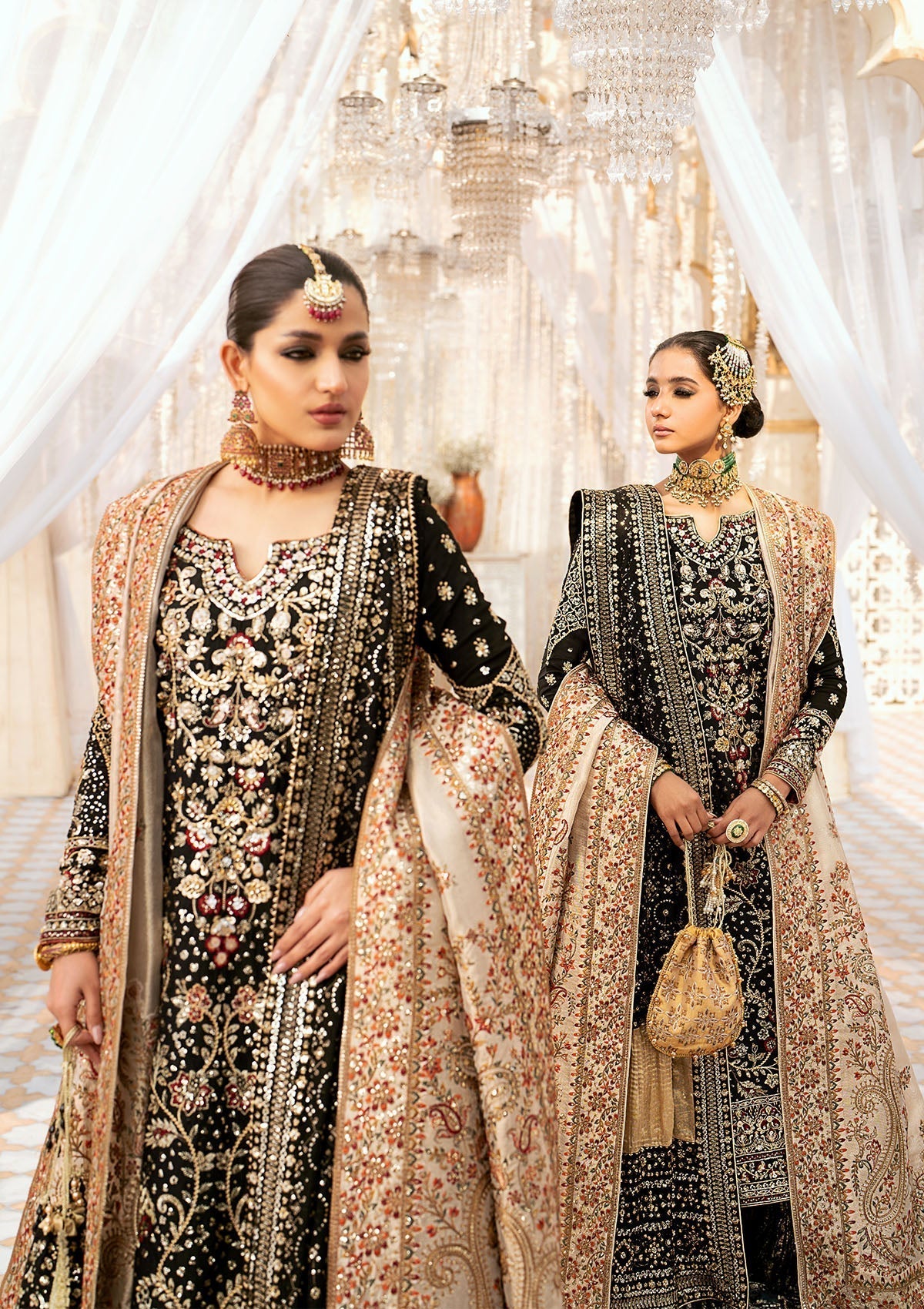 Aik Atelier Look 04 Style — Mairaz Three-Piece Suit