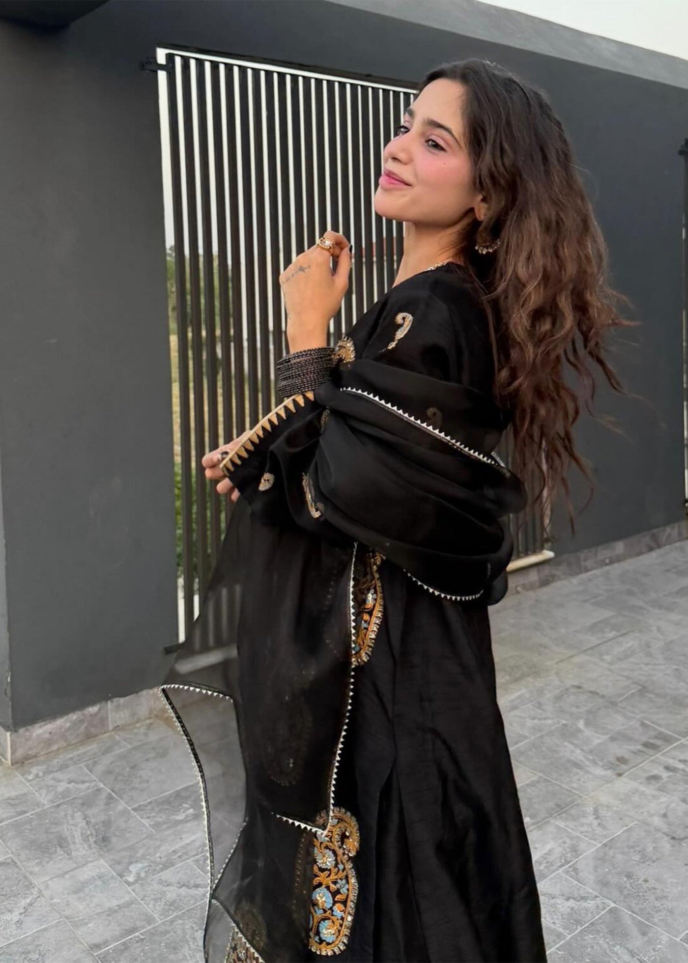 https://cdn.shopify.com/s/files/1/3006/7522/files/aima_baig_official_1779899027_3906397077283931762_1719143478.jpg?v=1780381468
