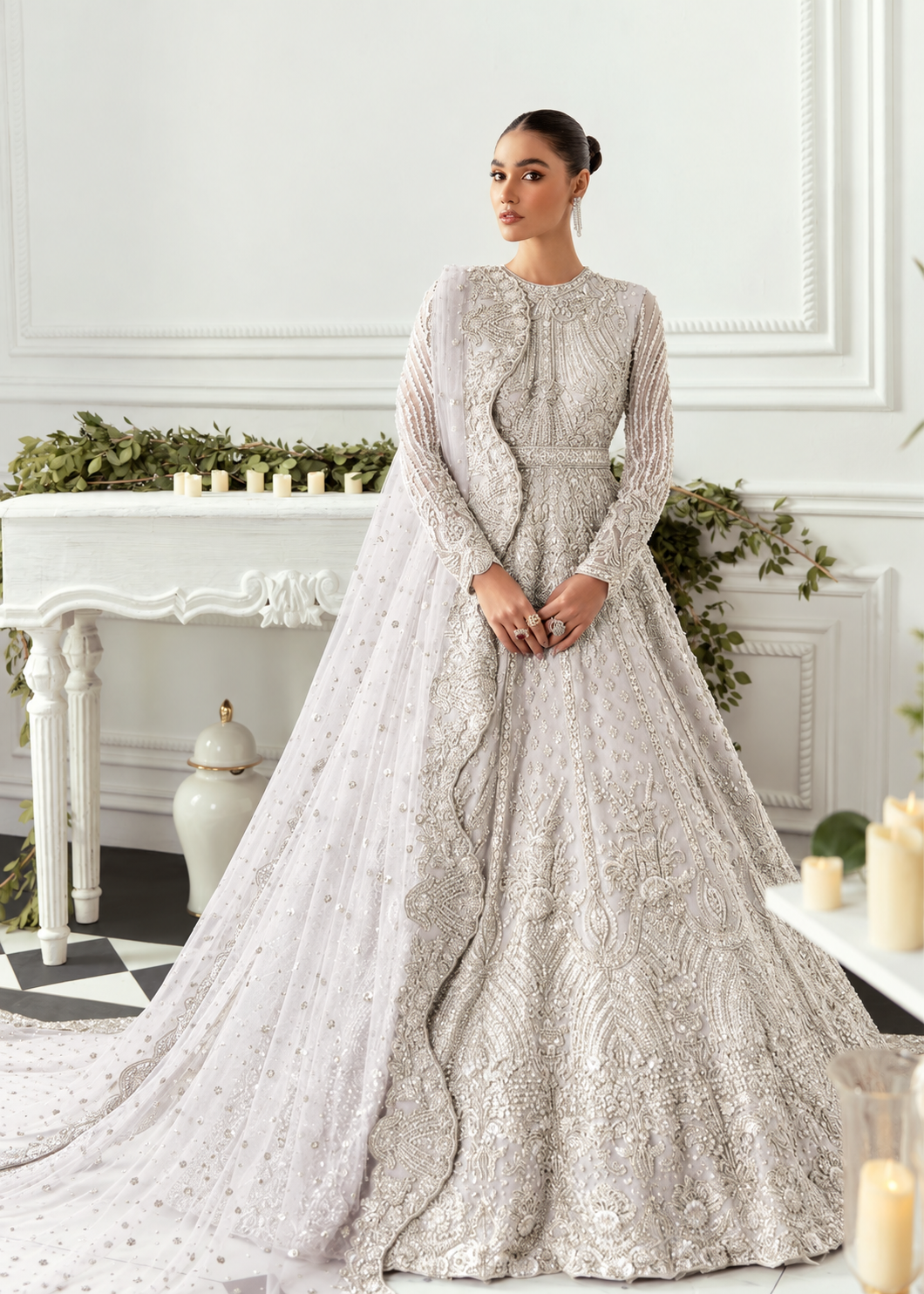 Akbar Aslam – Hyacinth (White) Style