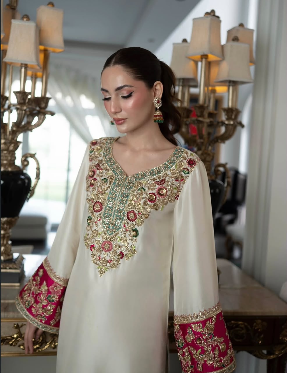 Aleena Khan Noor e Nazar Style