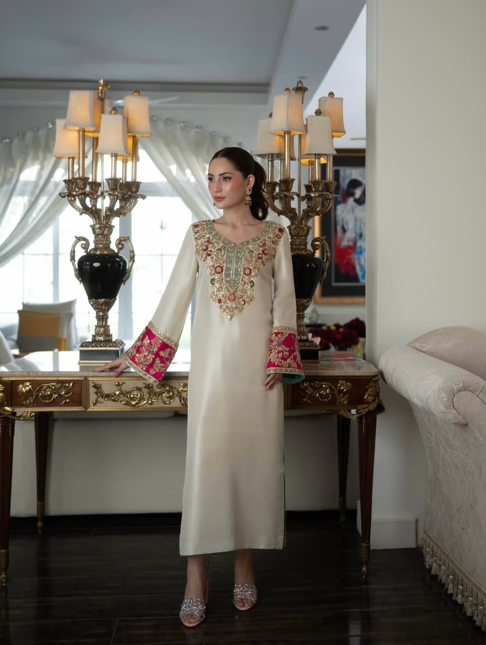 Aleena Khan Noor e Nazar Style
