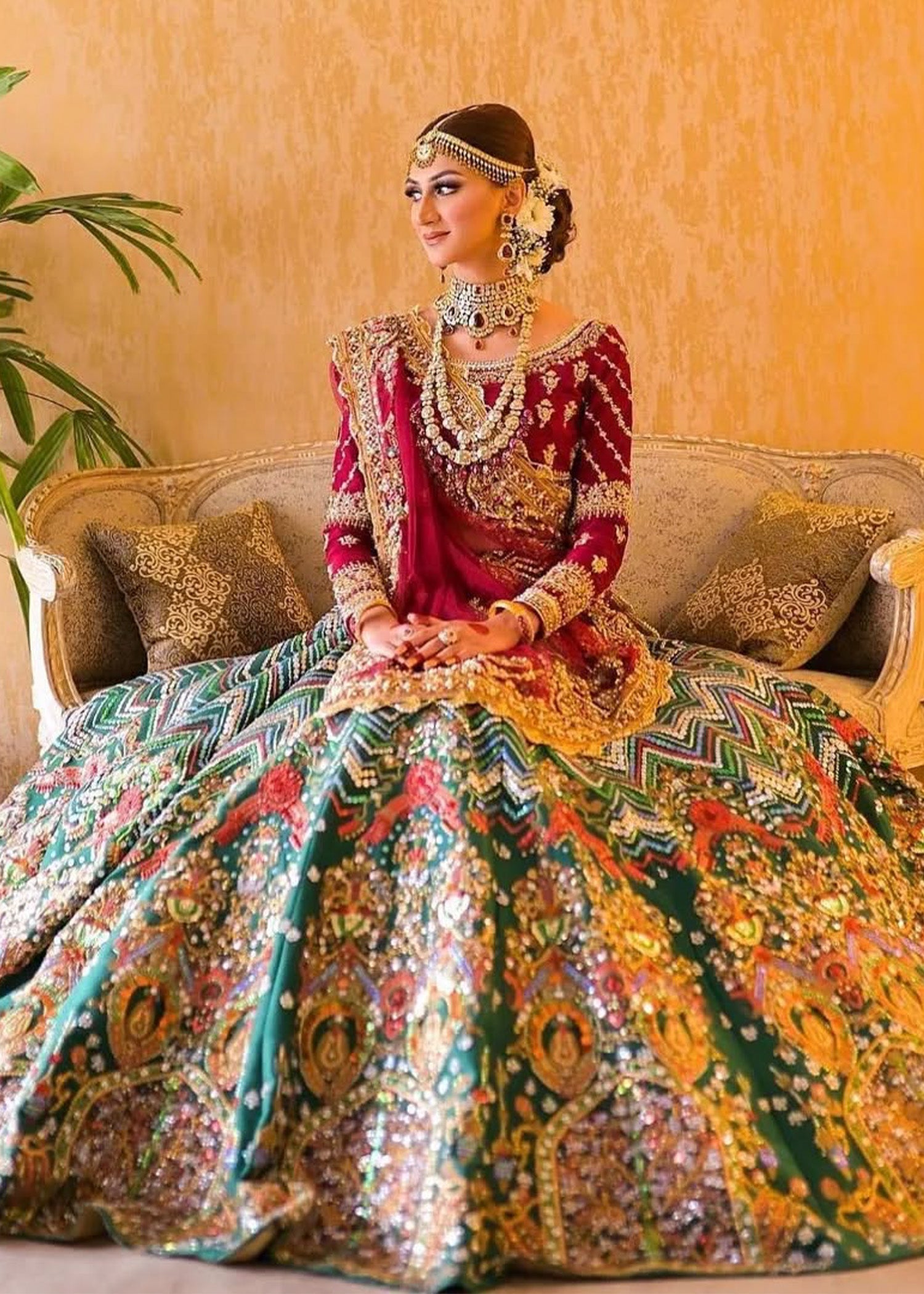 https://cdn.shopify.com/s/files/1/0078/7998/3170/files/alixeeshantheaterstudio_1732716705_3510604633115830519_346294562.jpg?v=1742375921
