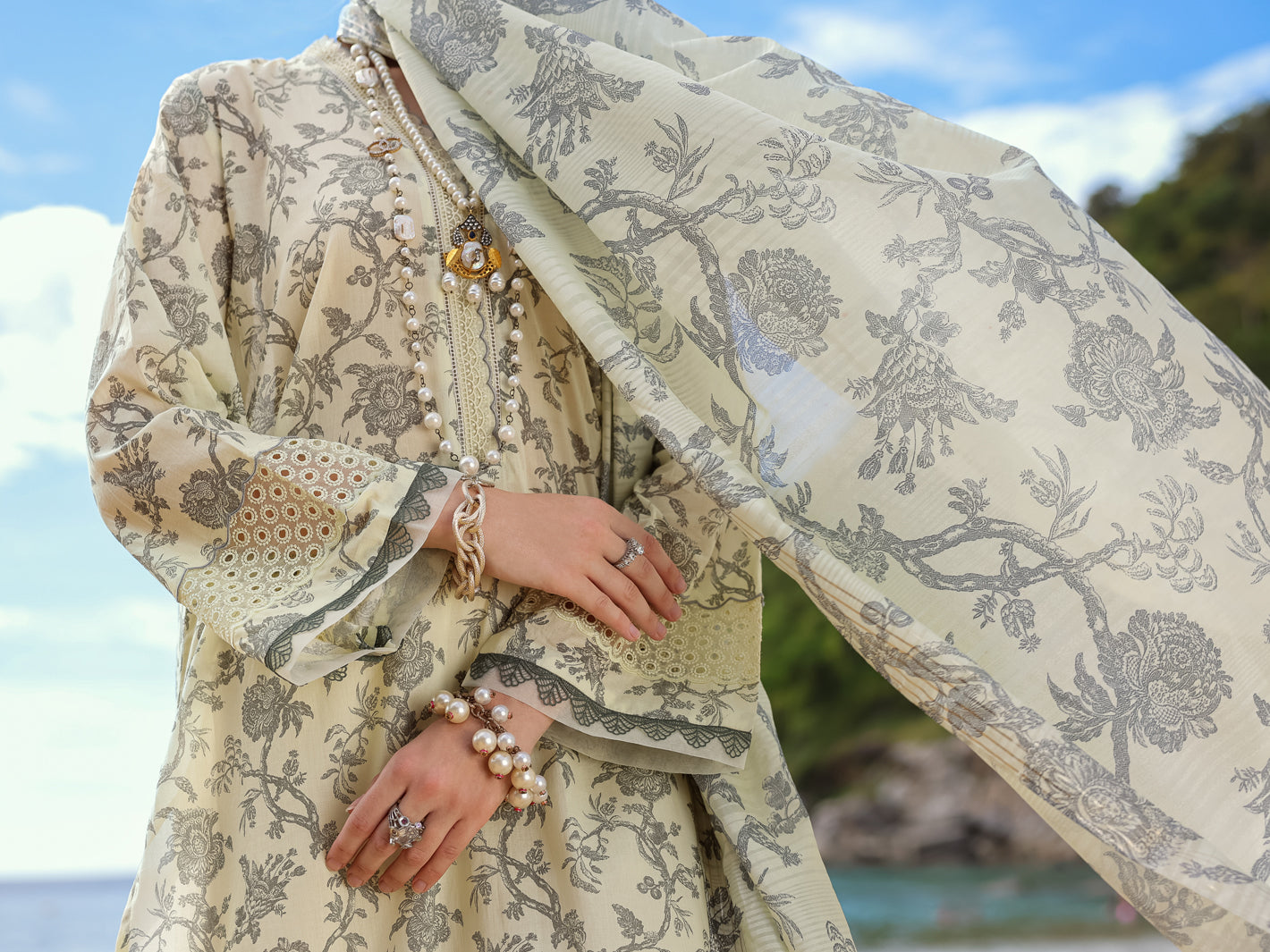 Cream Lawn 3Pc Unstitched - ALP-3PS-1806