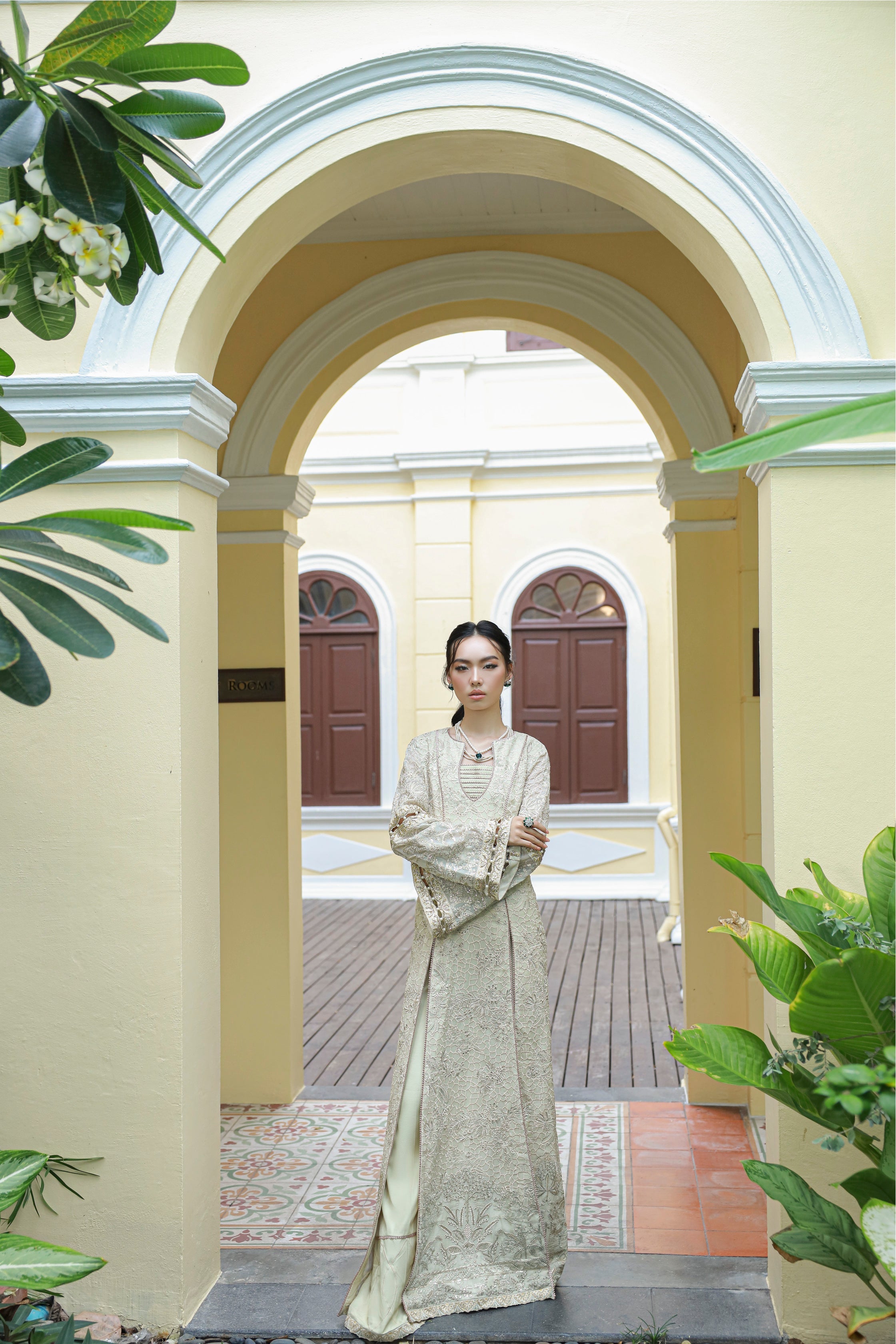 https://cdn.shopify.com/s/files/1/0523/4327/5696/files/alya_3.jpg?v=1755959271