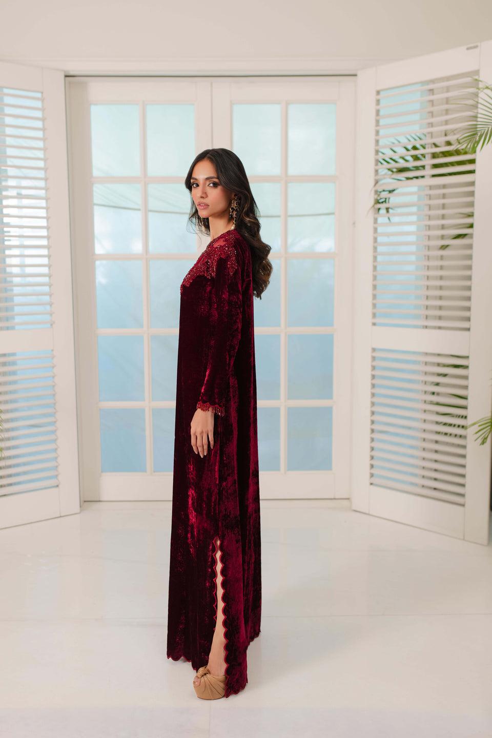 https://cdn.shopify.com/s/files/1/0923/1931/8403/files/amani-regalia-kaftan-by-alizay-saad-539878_0ffb9735-d7b4-4715-98a7-42d7d4a8b543.jpg?v=1756725178