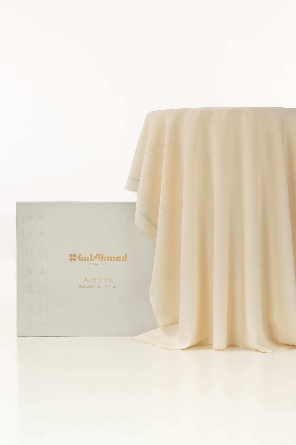 Amara Unstitched Fabric Blended With Gift Box