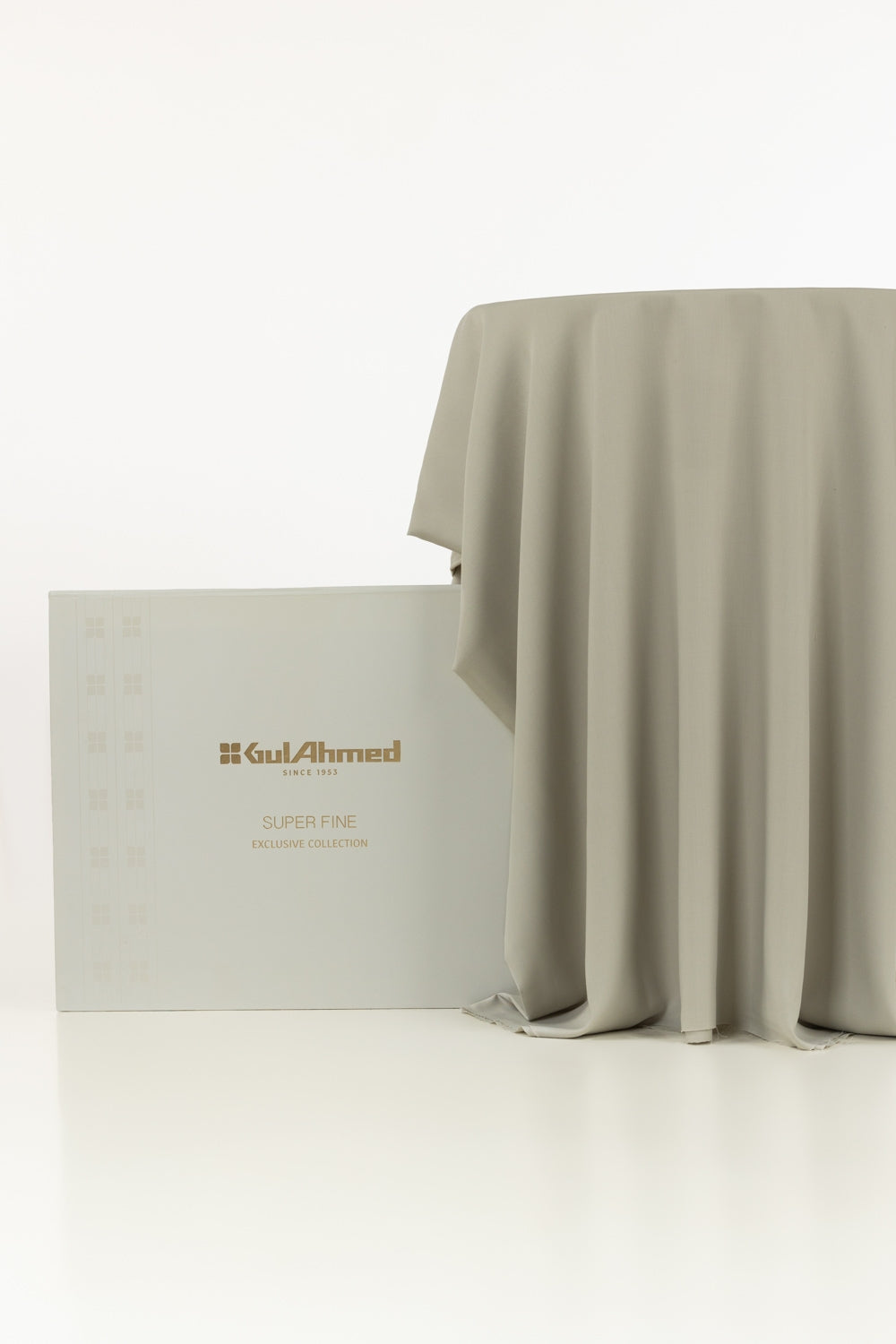 Amara Unstitched Fabric Blended With Gift Box