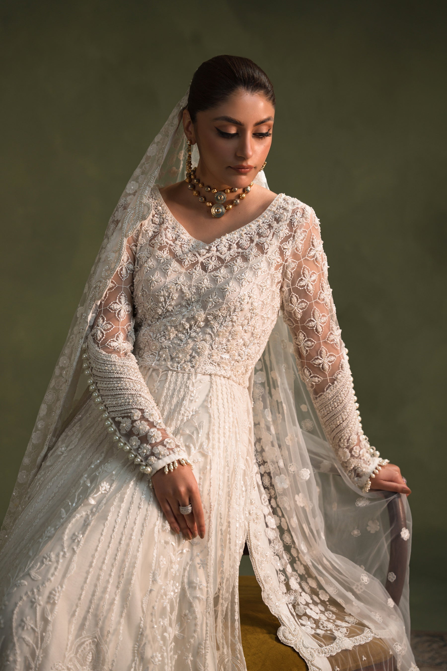Ammara Khan – Moonbeam Style