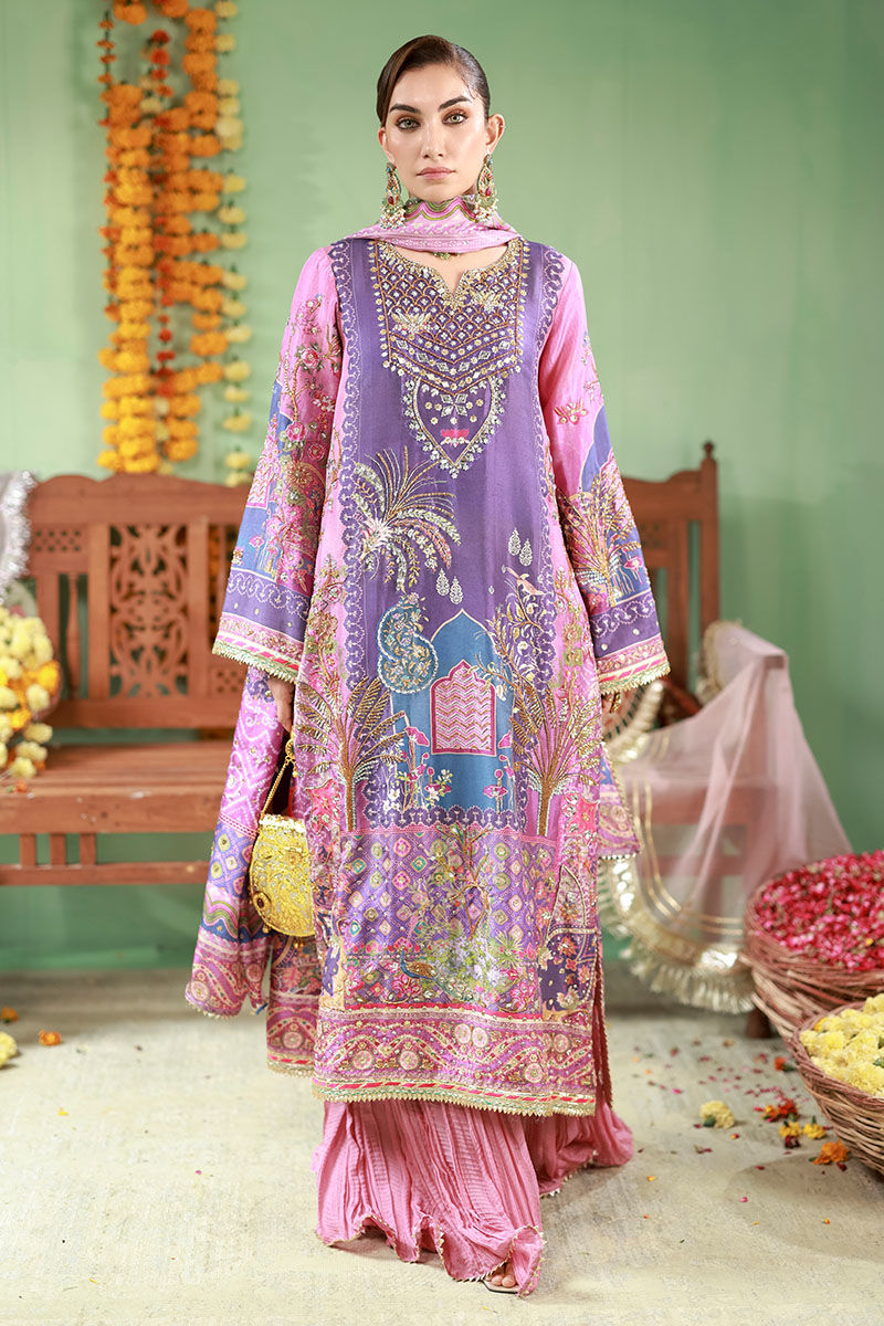 Ansab Jehangir – Sunehri Style