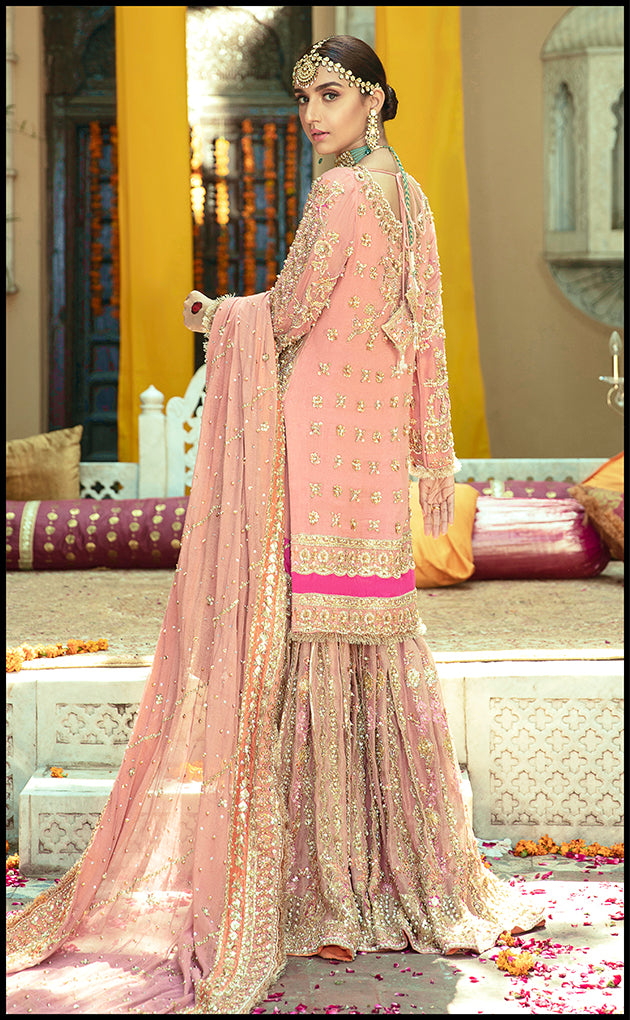 https://cdn.shopify.com/s/files/1/0560/5431/7229/products/arjuman-bridal-541180.jpg?v=1664397457