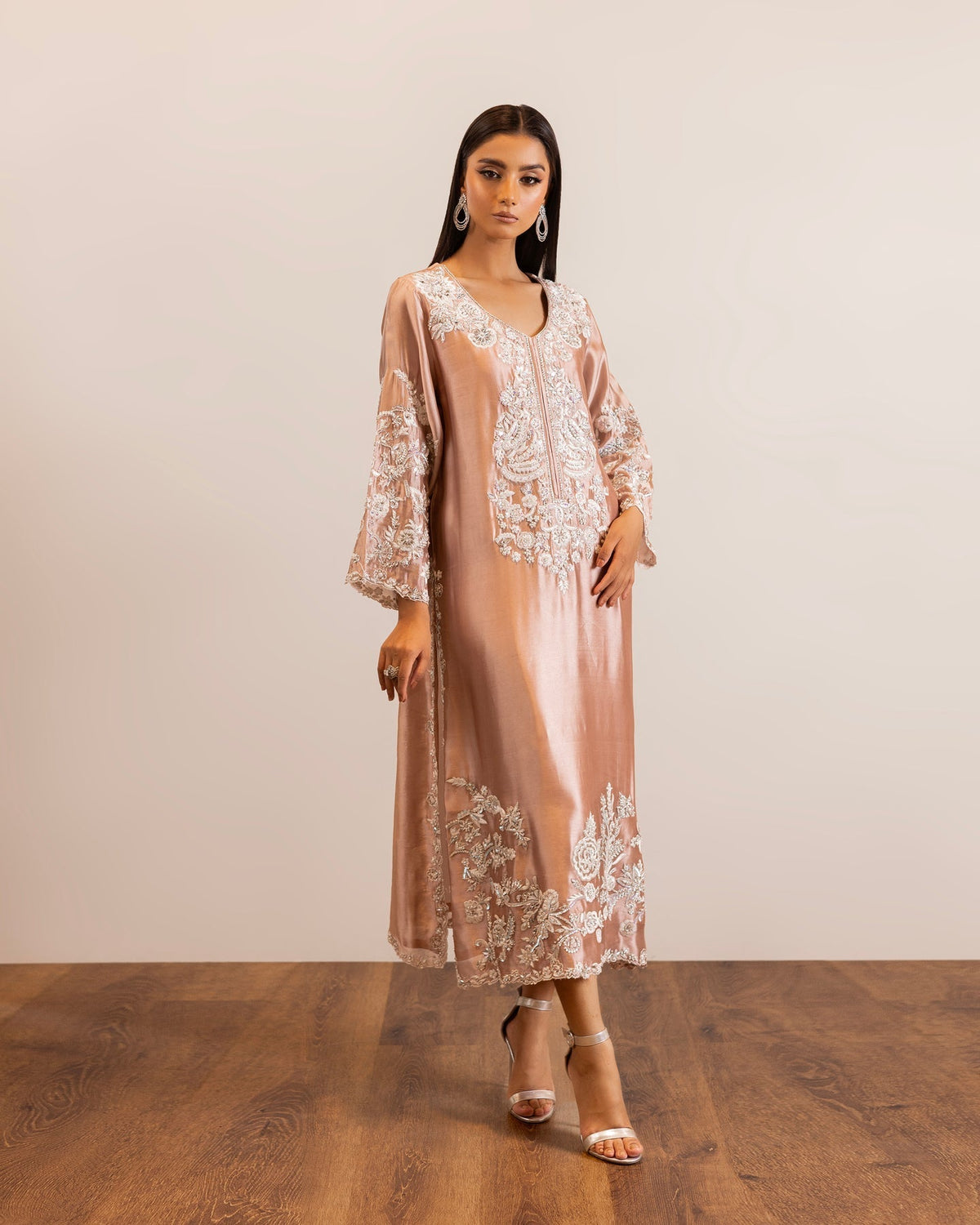 Atiya Irfan – EE-03 Style