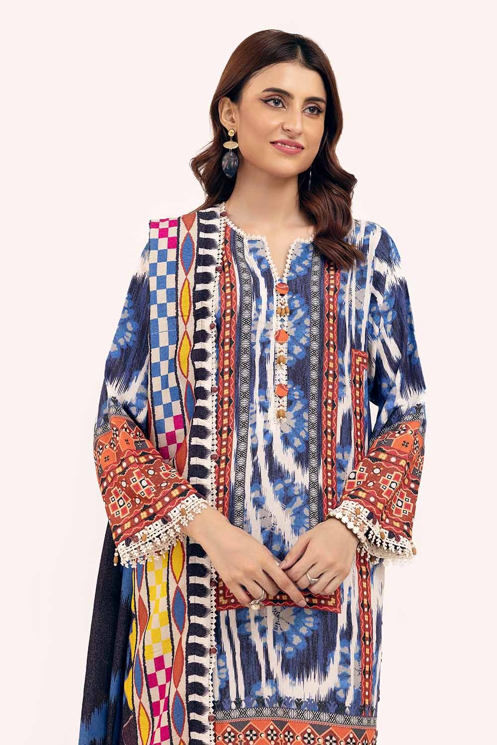 3 Piece Unstitched Printed Karandi Suit