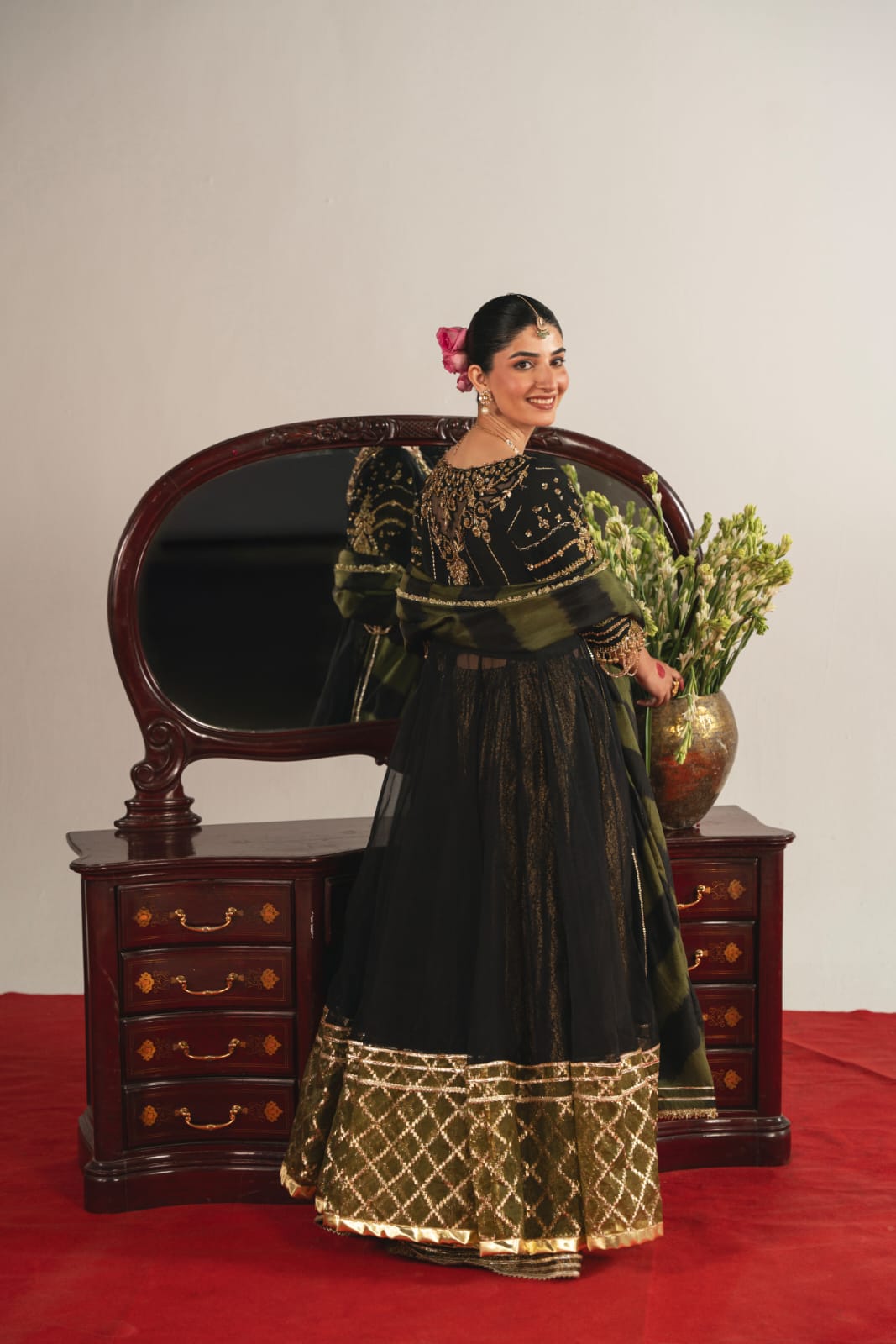 Black Hania Kalidaar