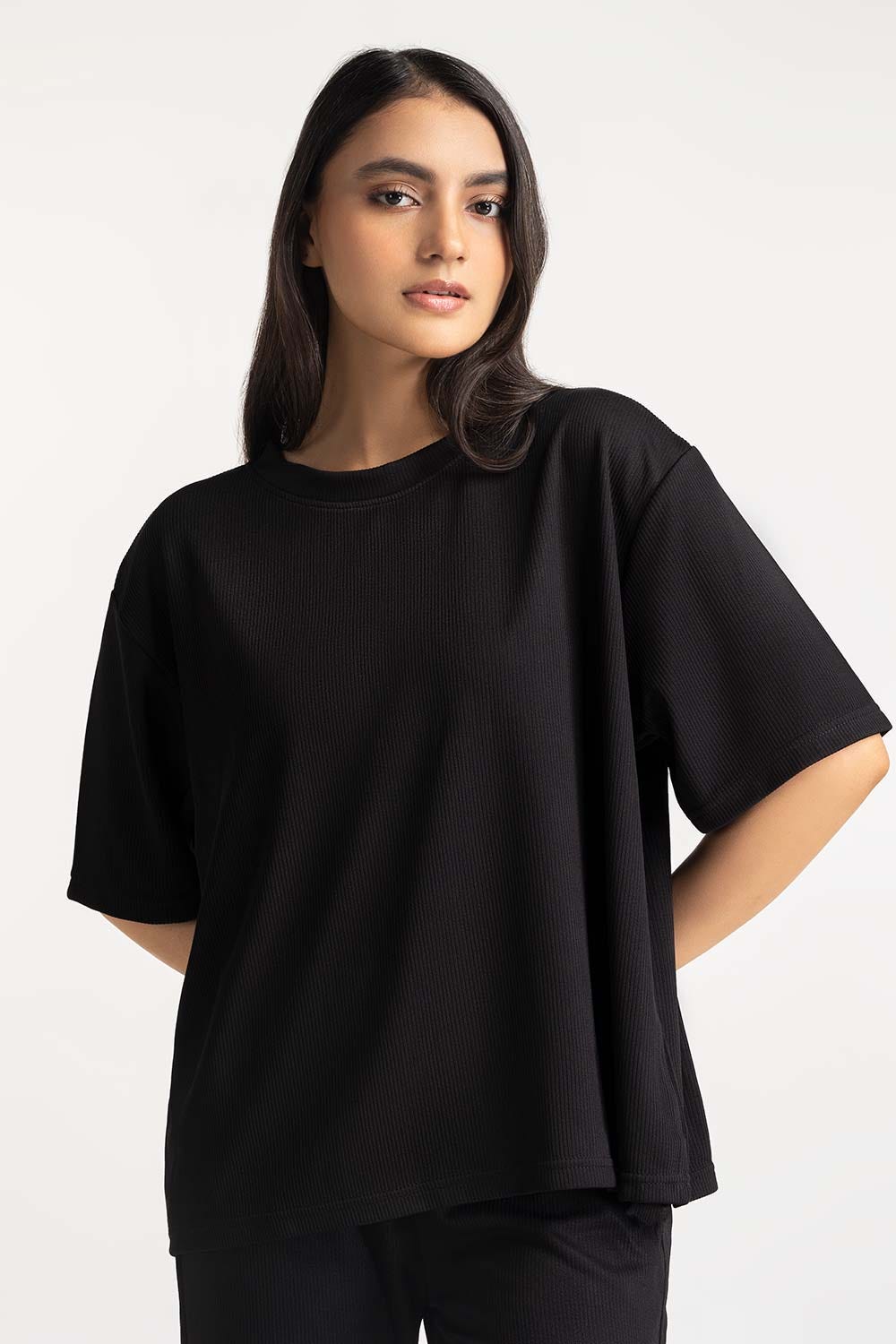 Basic Crew Neck Tee