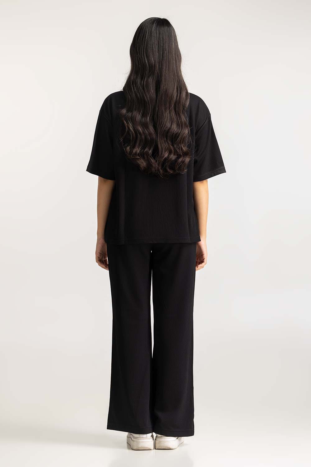 Basic Crew Neck Tee