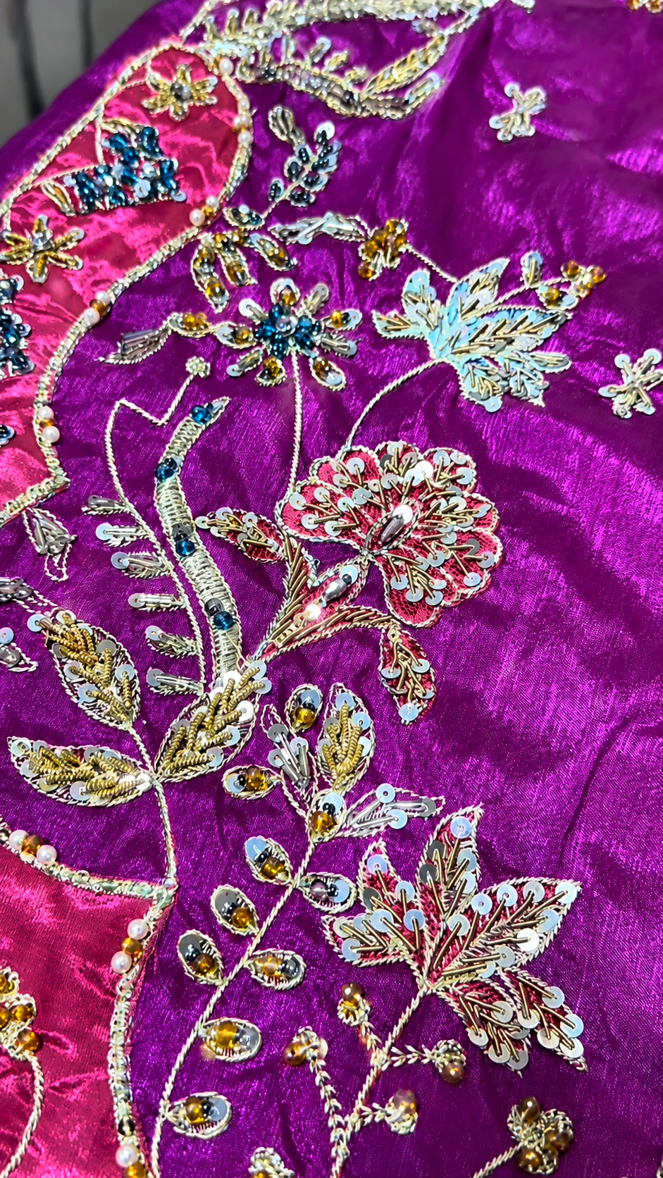 Farah Talib Aziz – Bita Magenta Style