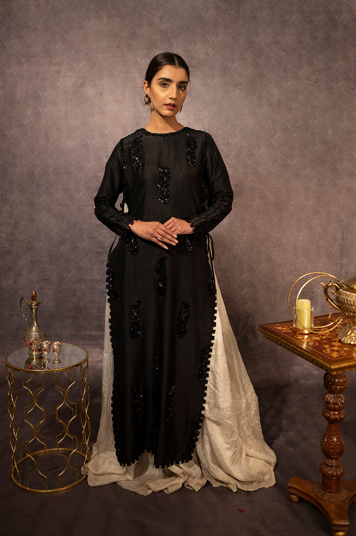 https://cdn.shopify.com/s/files/1/0560/5431/7229/products/black-long-semi-formals-486434.jpg?v=1664392598