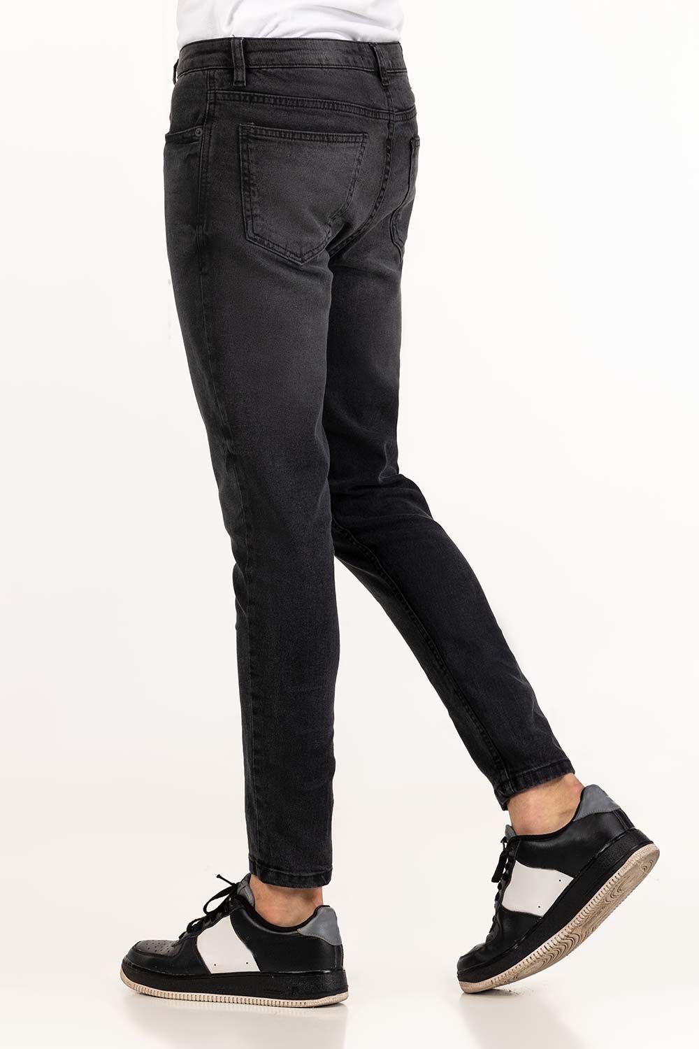 Black Basic Jeans
