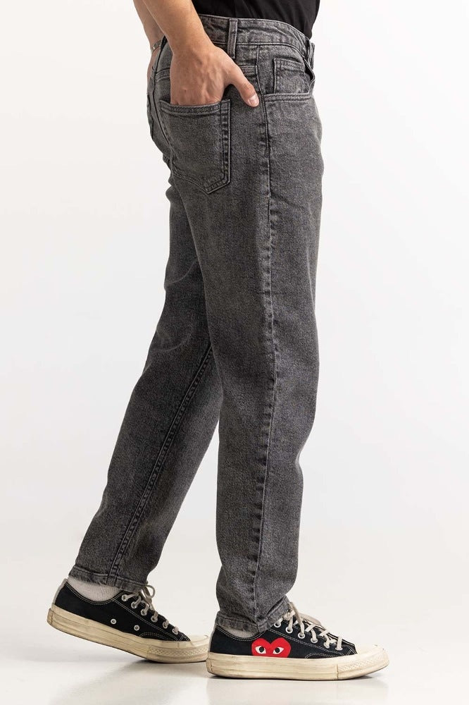 Black Basic Jeans