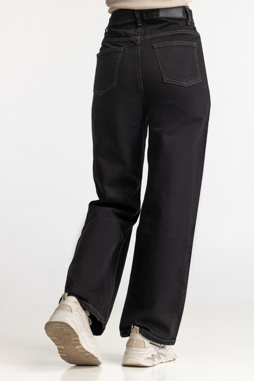 Black Basic Jeans