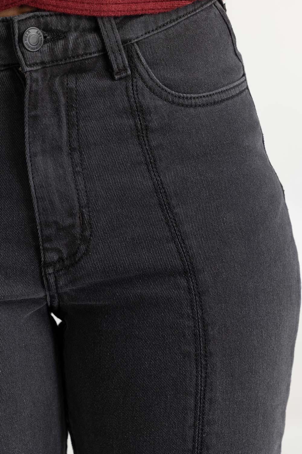 Black Jeans