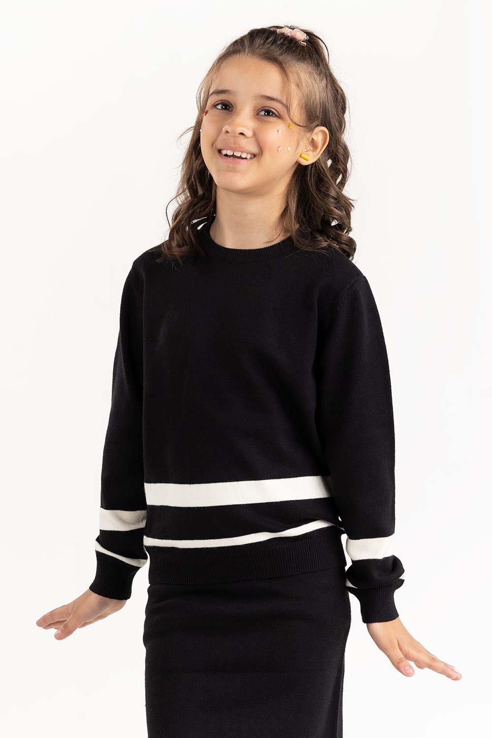 Junior Girl Black Striped Knit Sweater