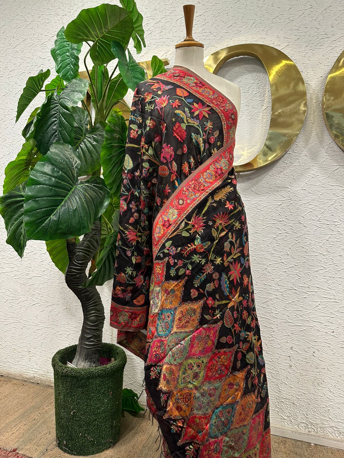 Black Floral Shawl