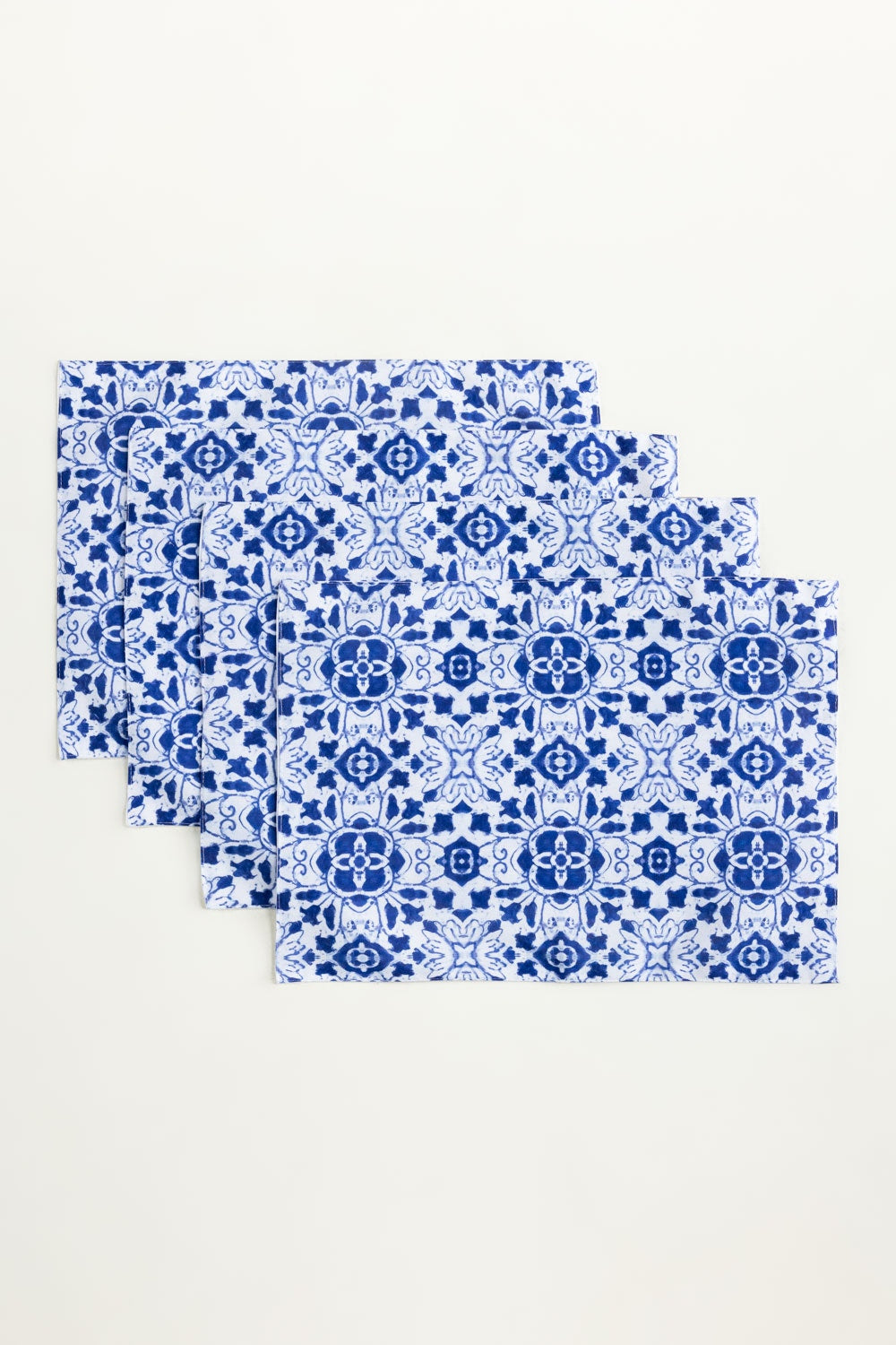https://cdn.shopify.com/s/files/1/0706/3253/8159/files/blue-tiles-digital-place-mats-set-gulahmed-front-2_jpg.jpg?v=1758373774