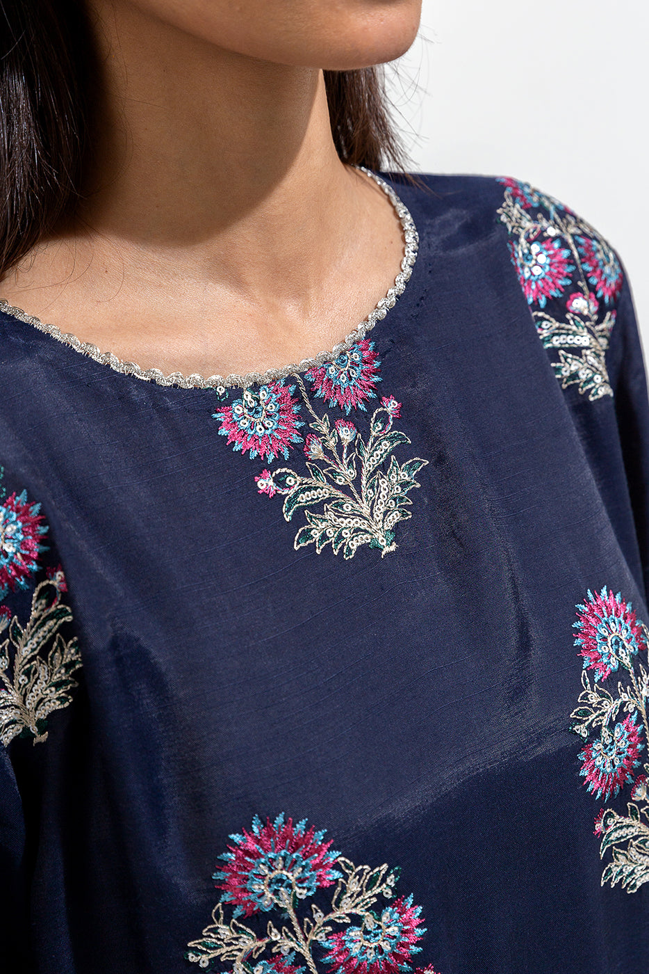 2 Piece Embroidered Silk Suit (Luxury-Pret)