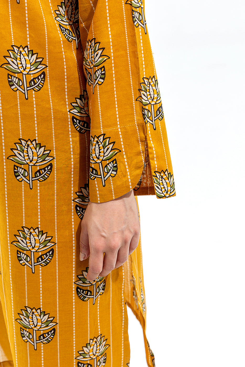 2 Piece Printed Rotary Print Suit (Pret)