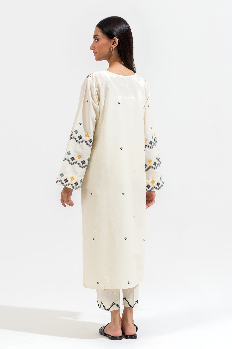 2 Piece Embroidered Cambric Suit (Pret)