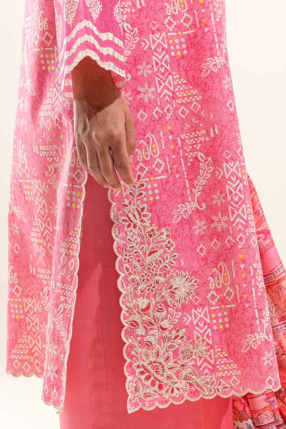 3 Piece Embroidered Lawn Suit-Rouge Gleam (Unstitched)