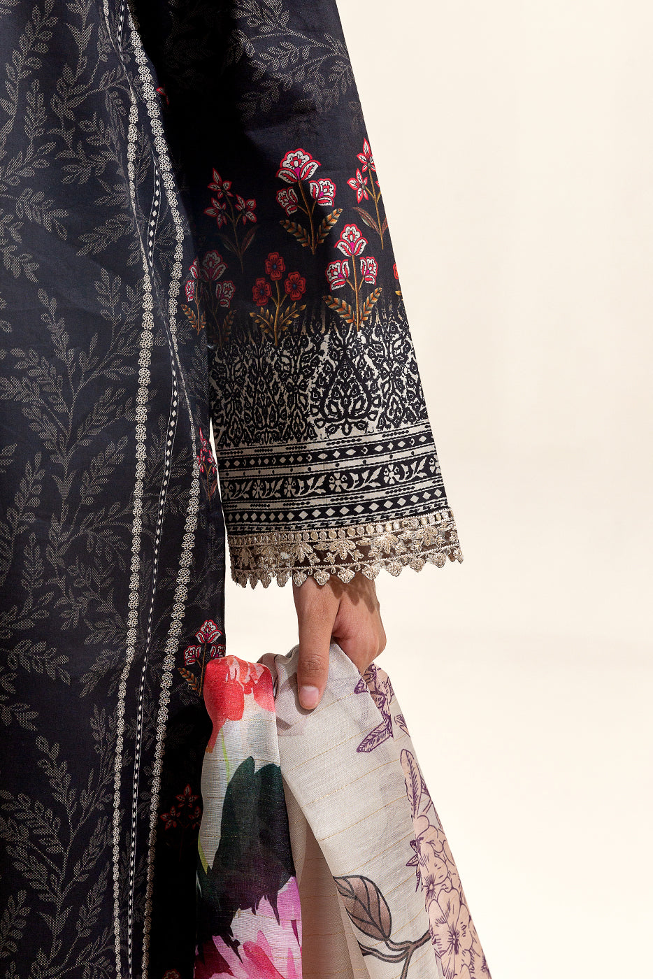 3 Piece Embroidered Lawn Suit-Anchor Craft (Unstitched)