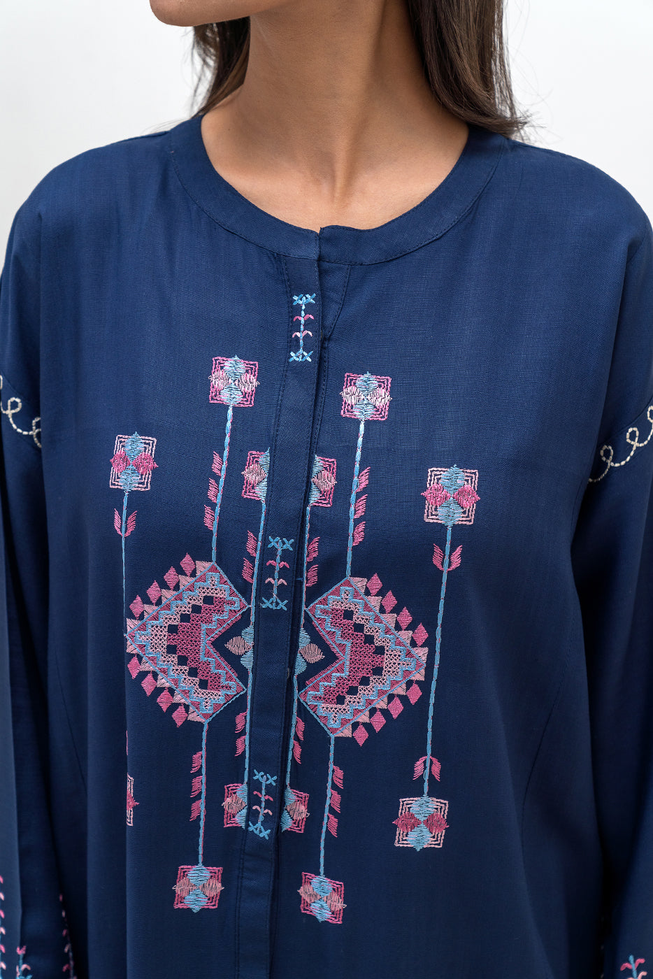2 Piece Embroidered Viscose Suit (Pret)