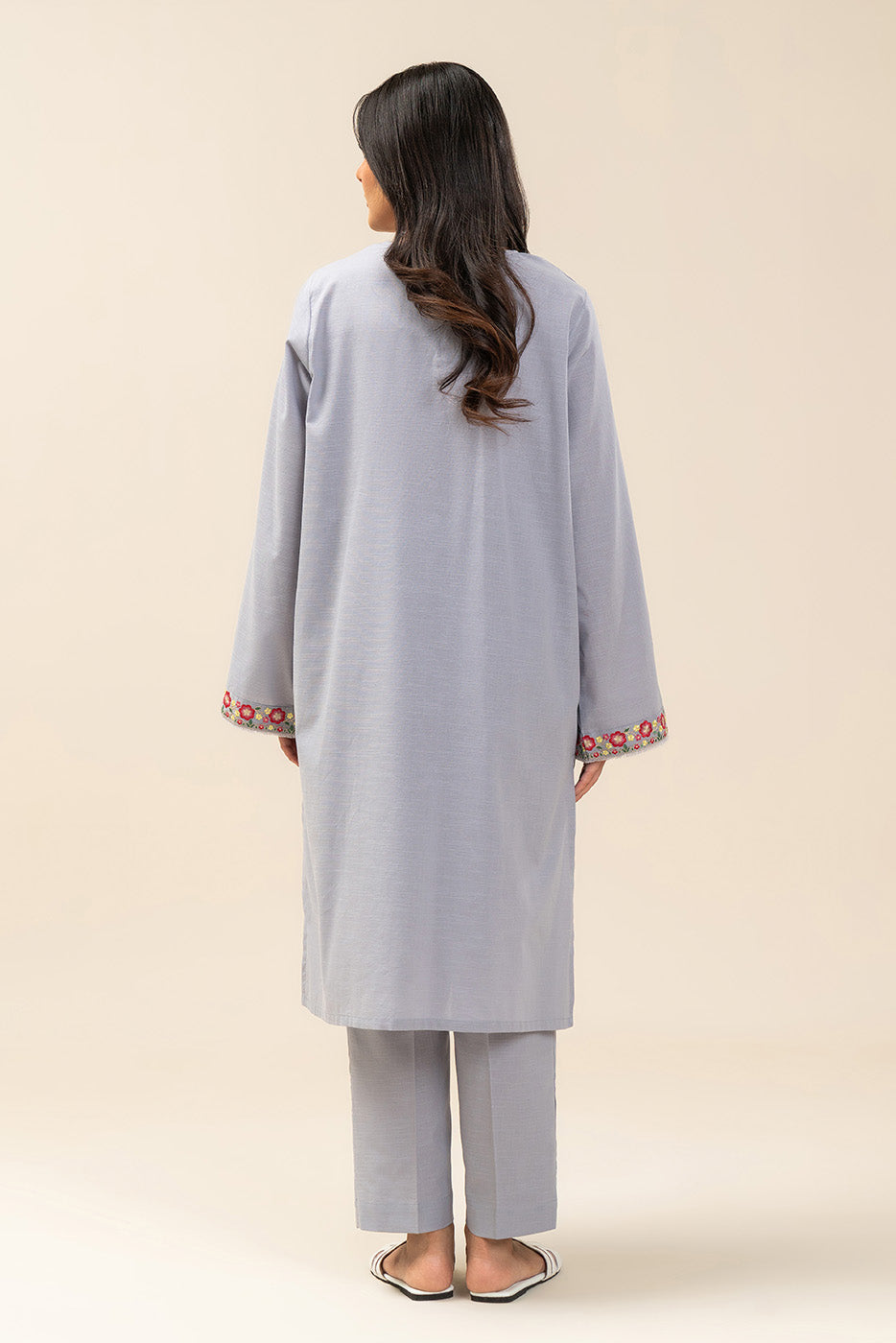 2 PIECE EMBROIDERED SLUB SUIT (PRET)