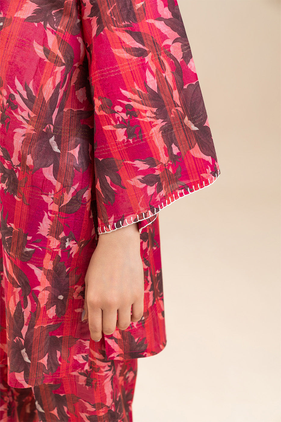 https://cdn.shopify.com/s/files/1/0488/9201/8848/files/bt1260002dp2057_5.jpg?v=1778665254
