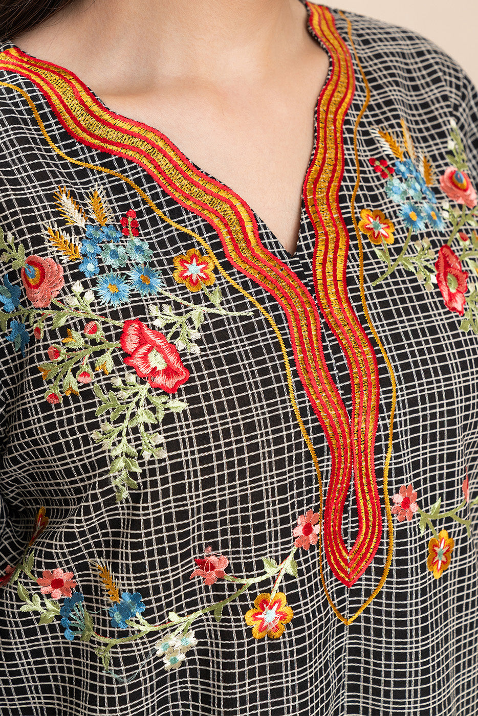 EMBROIDERED DORIA SHIRT (PRET)