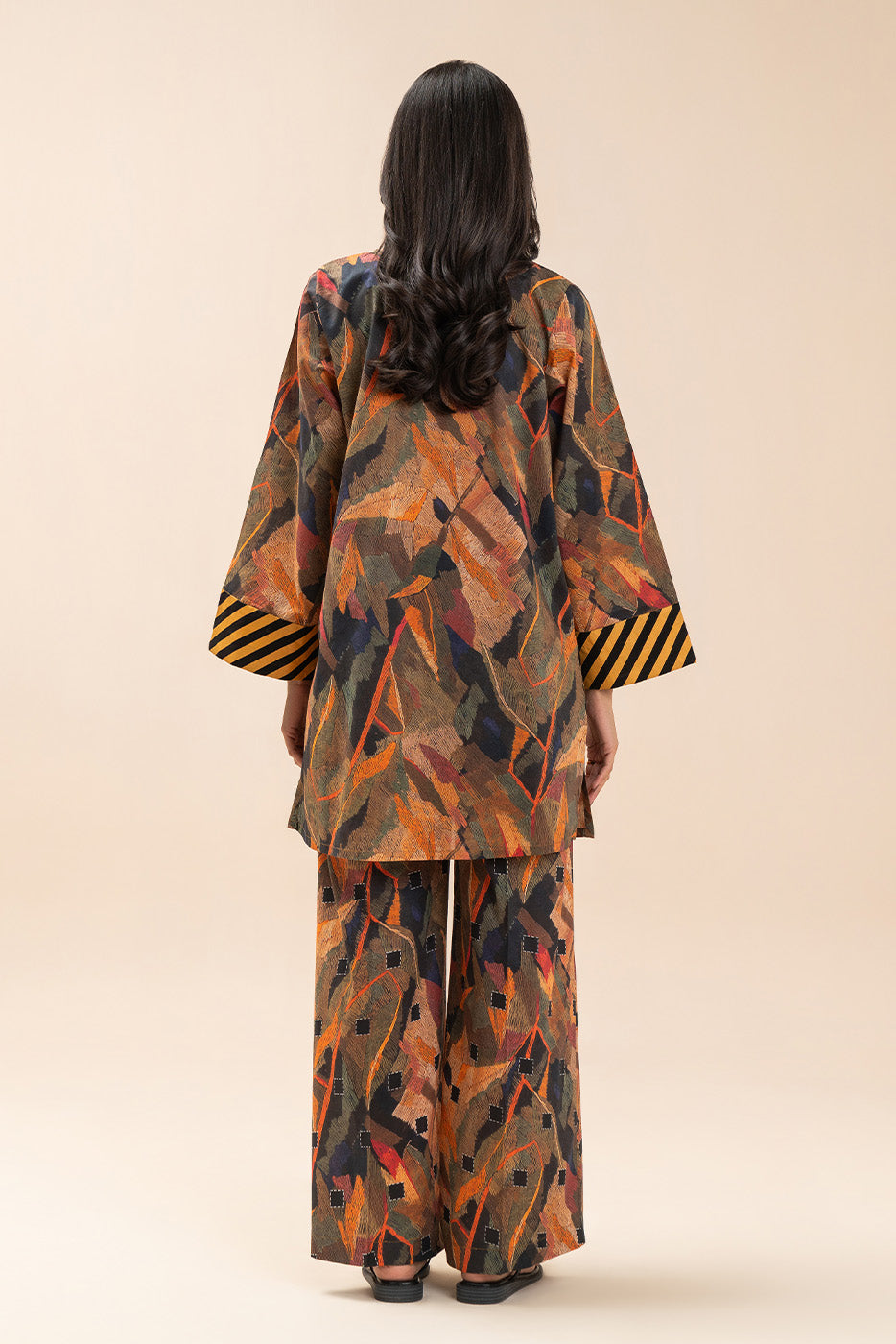 PRINTED  LAWN SHIRT (PRET)