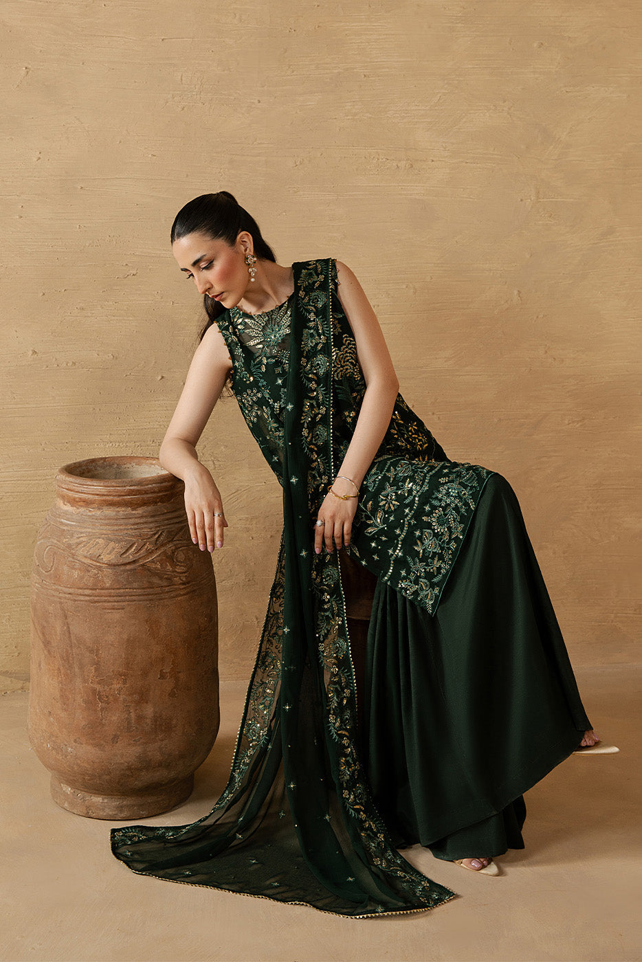 https://cdn.shopify.com/s/files/1/0488/9201/8848/files/bt12601un004200_4_410f233f-1518-43b7-b739-27266f660a47.jpg?v=1776257002
