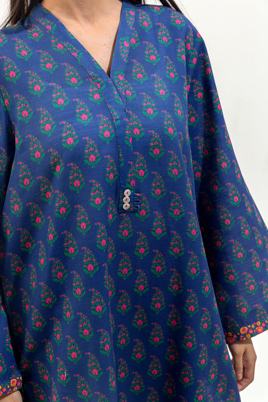 2 Piece Printed Khaddar Suit (Pret)