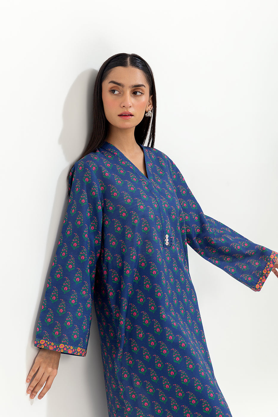 2 Piece Printed Khaddar Suit (Pret)