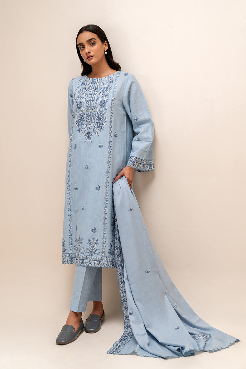 3 Piece Embroidered Khaddar Suit-Grey Mist (Unstitched)