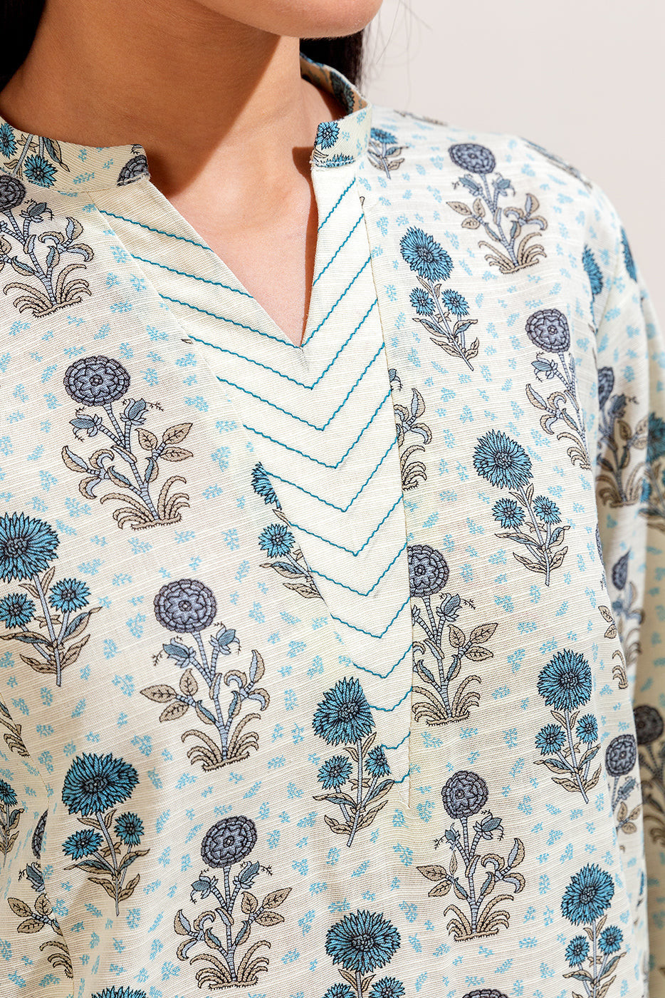 3 Piece Printed Khaddar Suit-Dove Grey (Unstitched)
