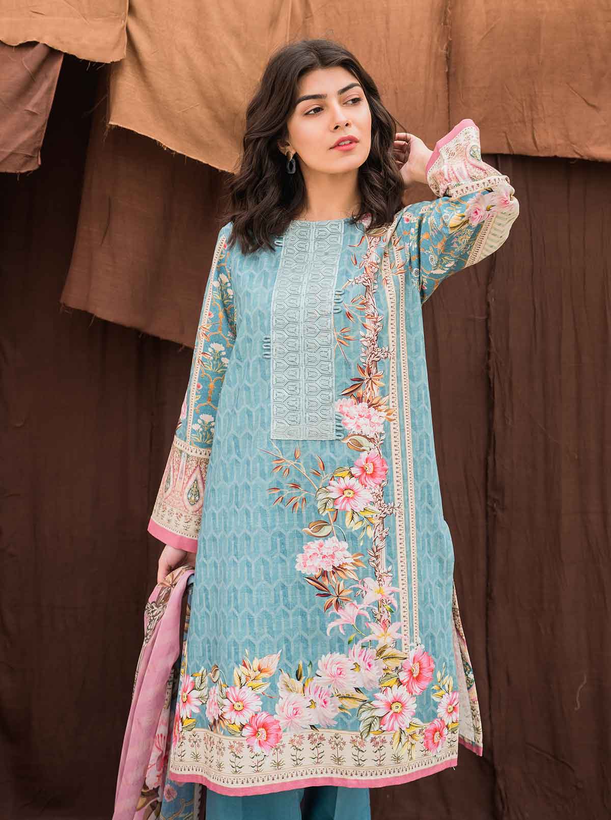 Shoot Stitched Noor Handcrafted Velvet Style B