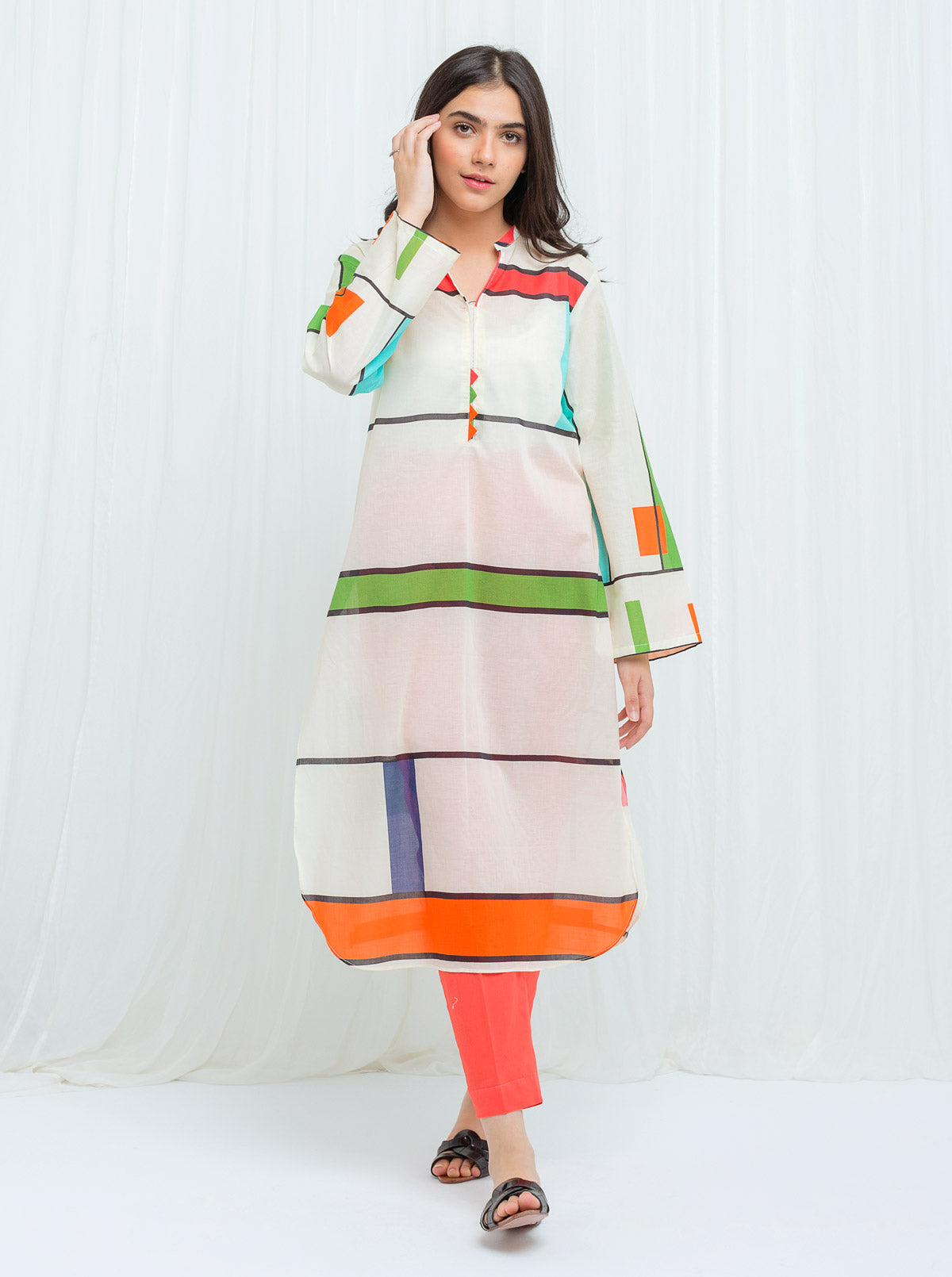 2 PIECE EMBROIDERED ZARI JACQUARD SUIT (LUXURY PRET)
