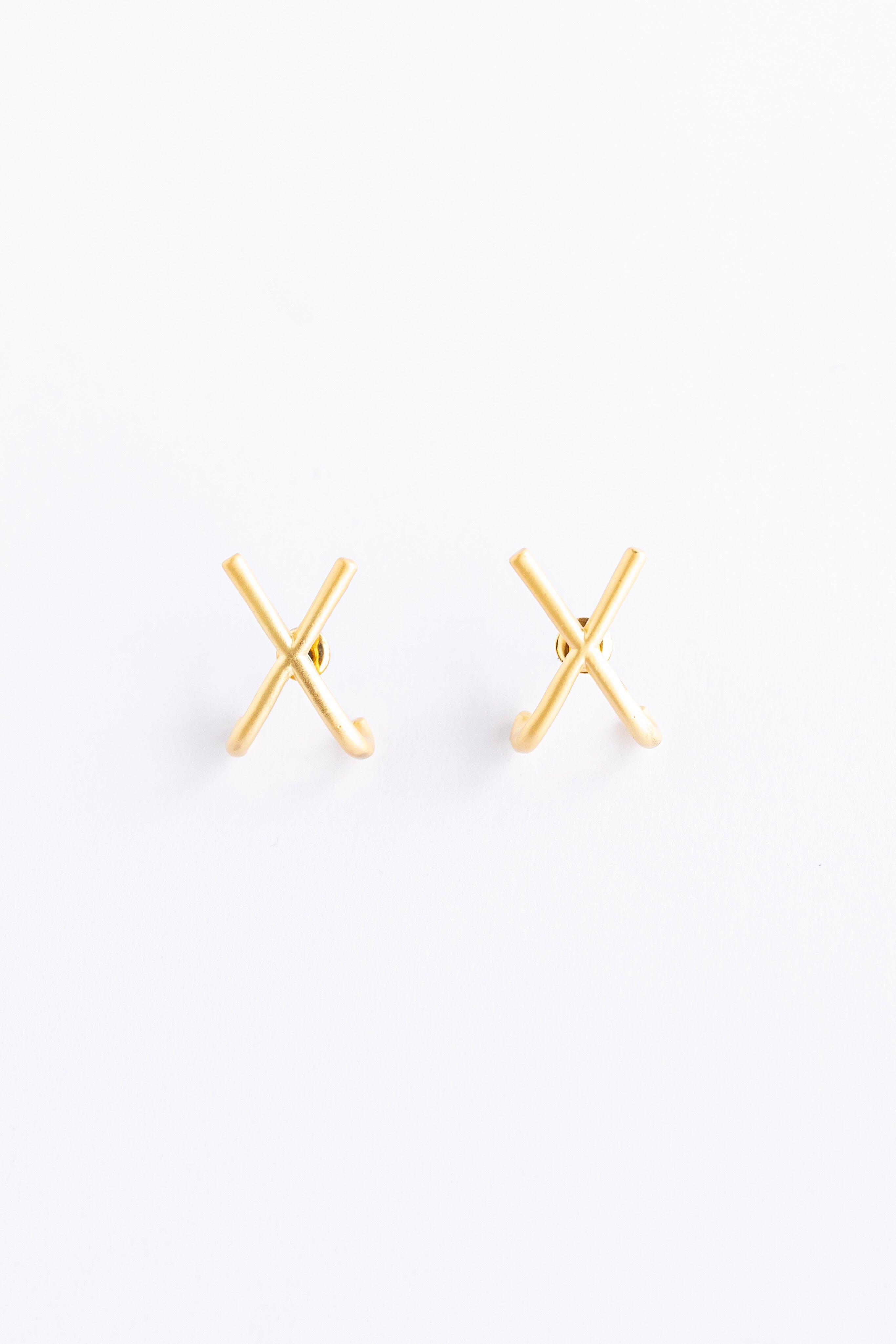 EAR RINGS
