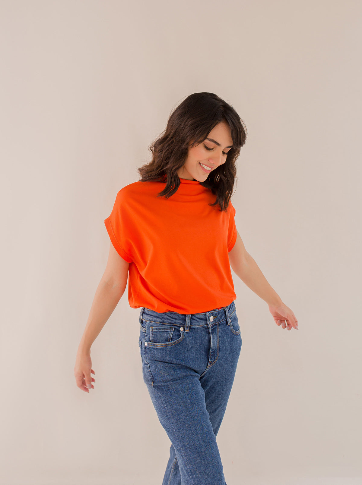 https://cdn.shopify.com/s/files/1/0488/9201/8848/products/bts21-abs-142b-orange.jpg?v=1617356209