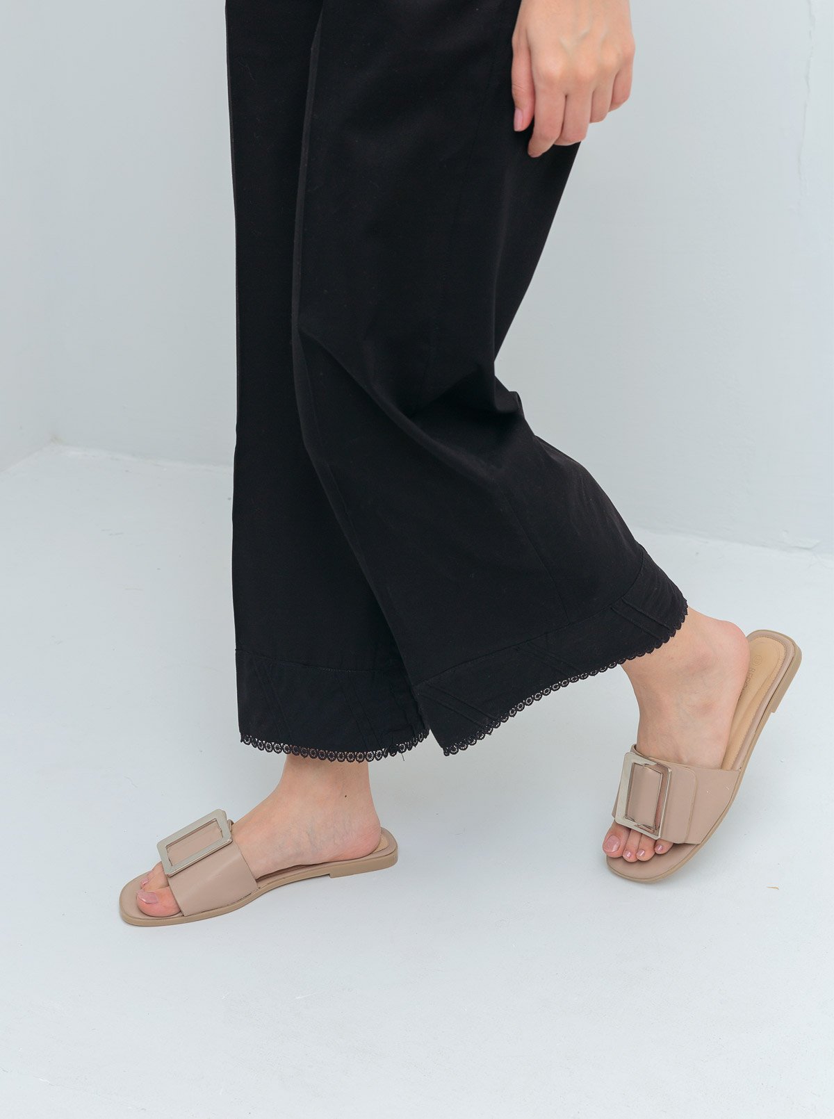 Basic Slack Pants